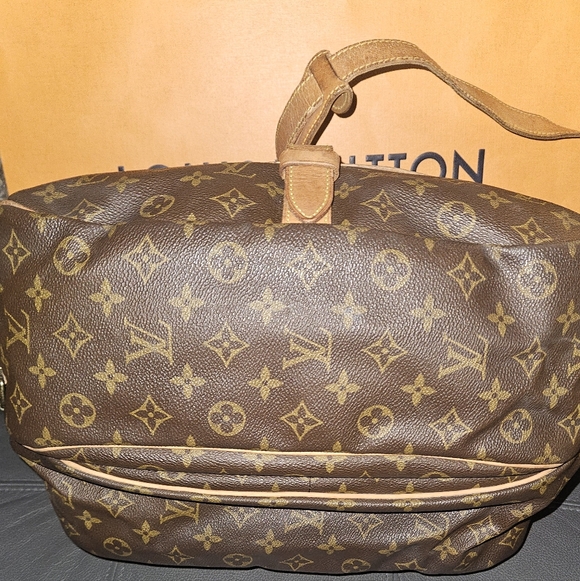 🛑SOLD SOLD SOLD 🛑Louis Vuitton LV Crossbody bag Saumur 35 Brown Monogram - Picture 7 of 16